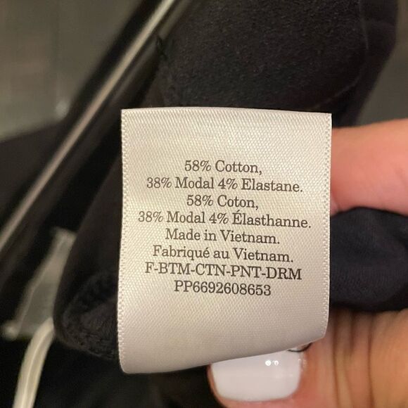 Everlane NWT Dream High Rise Elastic Waist Stretch Pant with Pockets… - Picture 14 of 16